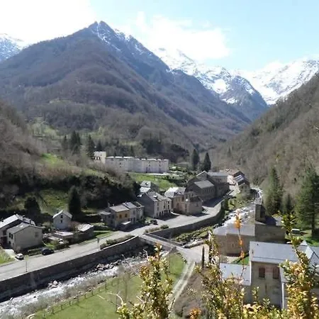 Salau Crusous Communal Dom wakacyjny